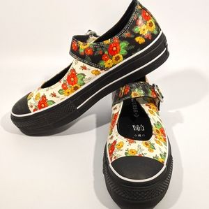 Converse Mary Janes